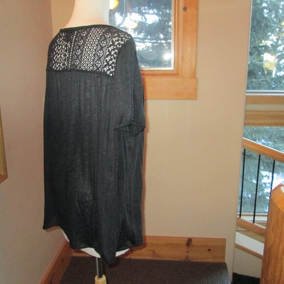 Lee David Striped Pants, Black Faded Glory Lacy Top & Fringe Shop Trends Vest - Picture 12 of 13